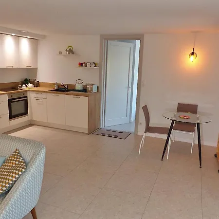 Rez De Aspretto Lazaret